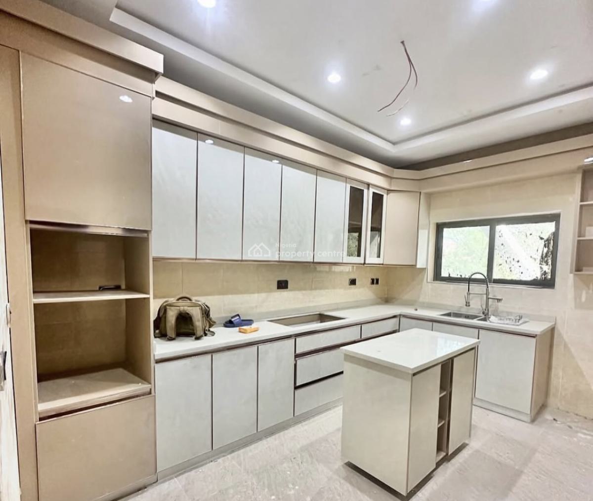 3 Bedroom Apartment, Maitama District, Abuja, Terraced Duplex for Sale