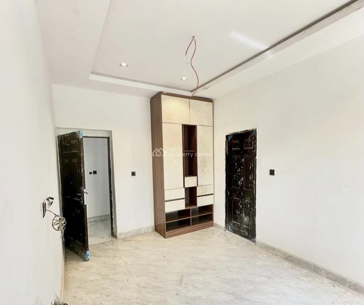 3 Bedroom Apartment, Maitama District, Abuja, Terraced Duplex for Sale