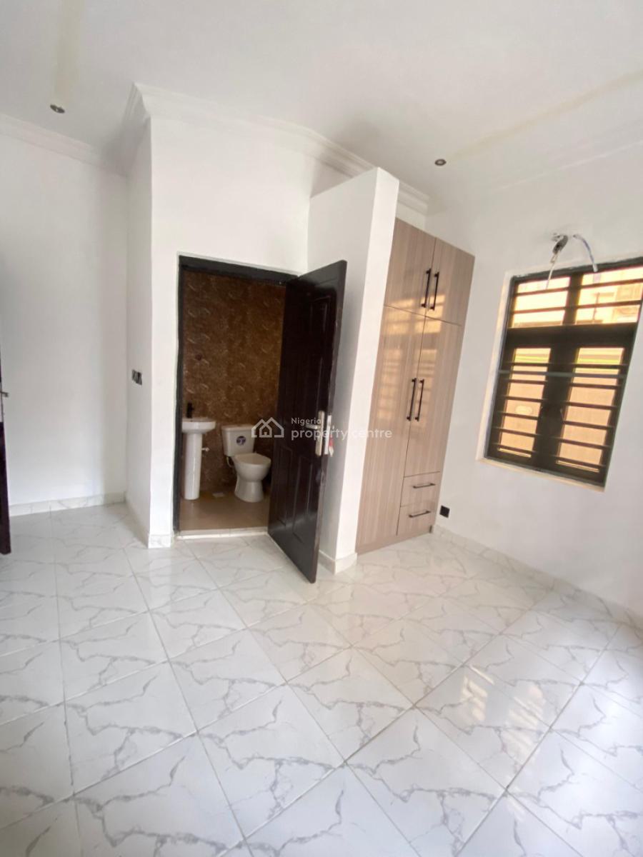 Beautiful and Standard 3 Bedroom Apartment, Thomas Estate, Ajah, Lagos, House for Sale