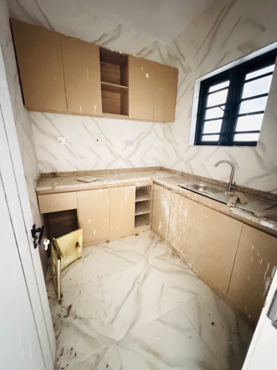 Brand New Spacious 2 Bedrooms Apartment Available, Orchid Road, Lekki, Lagos, Flat / Apartment for Rent