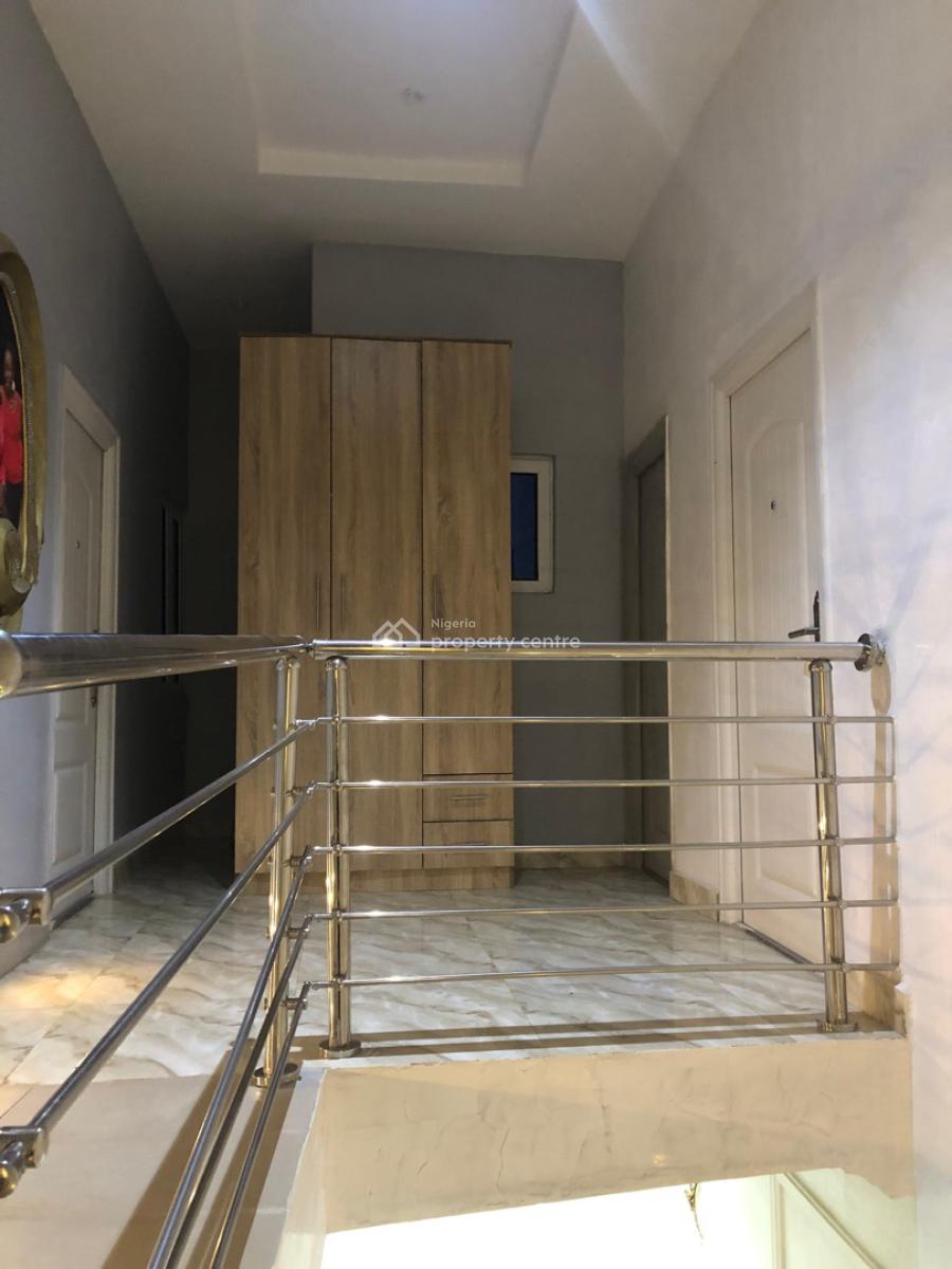 Fairly Used 4 Bedrooms Terrace Duplex with Bq, Off 1st Avenue, Gwarinpa, Abuja, Terraced Duplex for Sale
