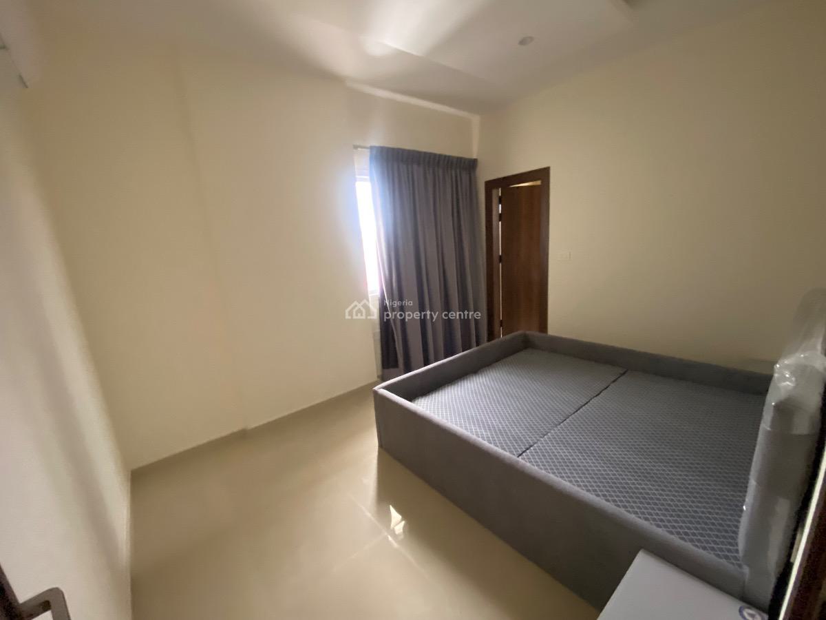 Luxury Built 4 Bedroom Penthouse, Behind Zenith Bank Head Office, Victoria Island (vi), Lagos, Flat / Apartment for Sale