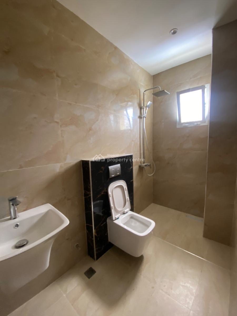 Luxury Built 4 Bedroom Penthouse, Behind Zenith Bank Head Office, Victoria Island (vi), Lagos, Flat / Apartment for Sale