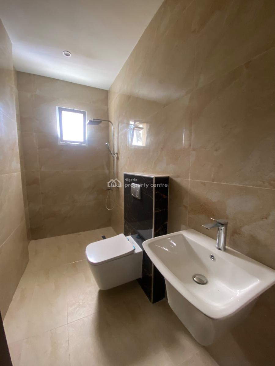 Luxury Built 4 Bedroom Penthouse, Behind Zenith Bank Head Office, Victoria Island (vi), Lagos, Flat / Apartment for Sale