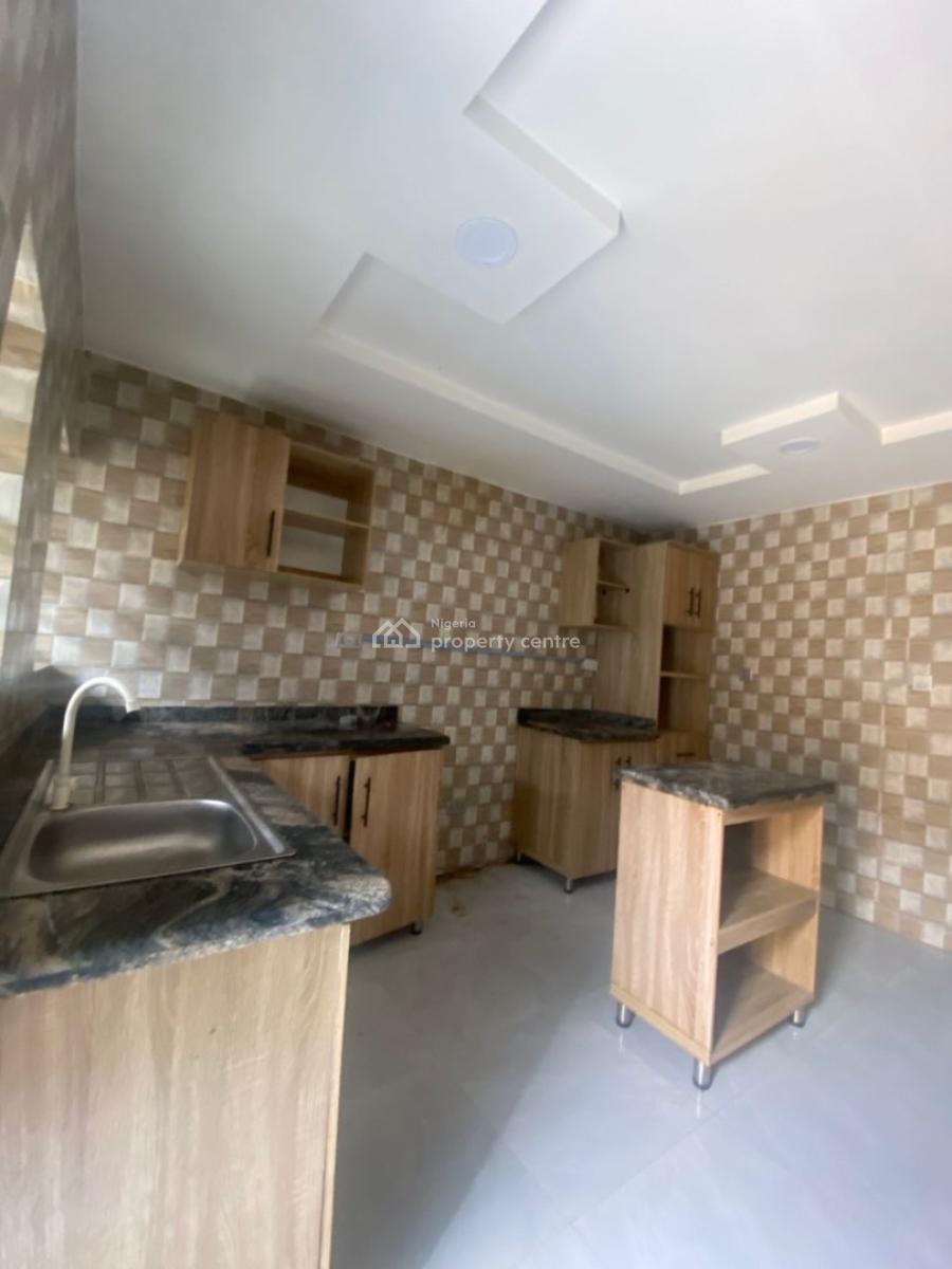 Massive 2 Bedroom Flat, Sangotedo, Ajah, Lagos, Flat / Apartment for Rent