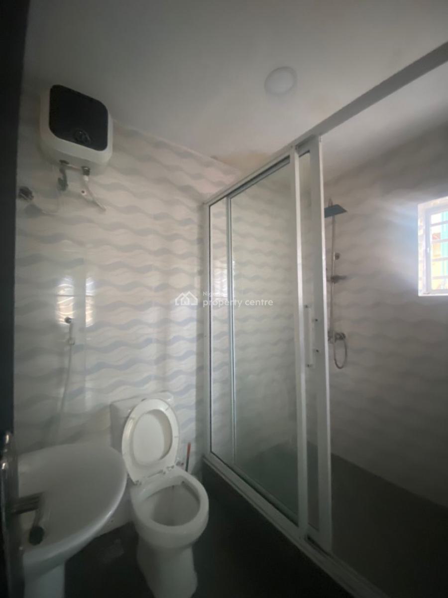 Massive 2 Bedroom Flat, Sangotedo, Ajah, Lagos, Flat / Apartment for Rent
