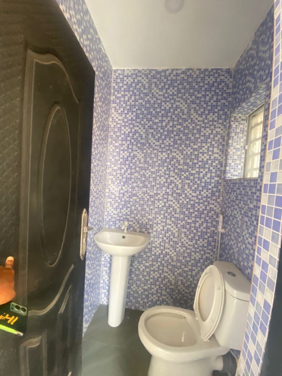 Massive 2 Bedroom Flat, Sangotedo, Ajah, Lagos, Flat / Apartment for Rent