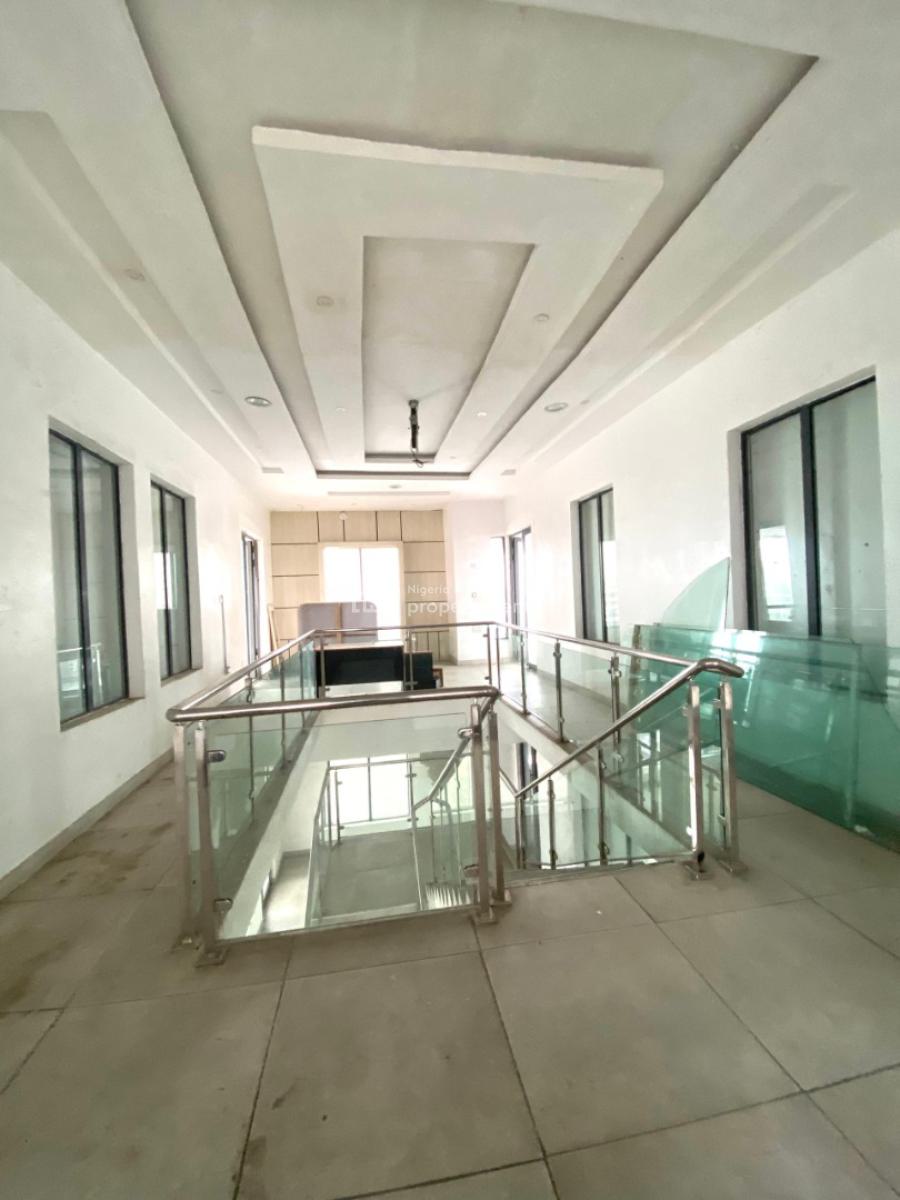 Executive 400 Square Office Space, Ikota, Lekki, Lagos, Office Space for Rent