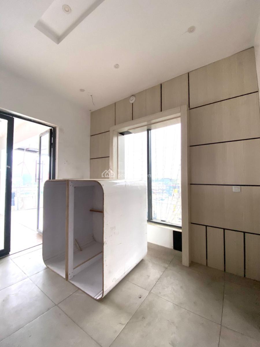 Executive 400 Square Office Space, Ikota, Lekki, Lagos, Office Space for Rent