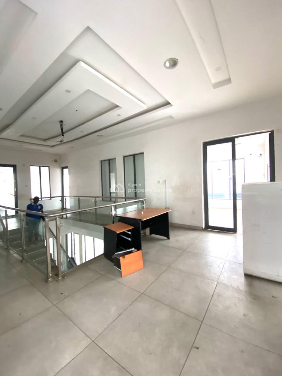 Executive 400 Square Office Space, Ikota, Lekki, Lagos, Office Space for Rent