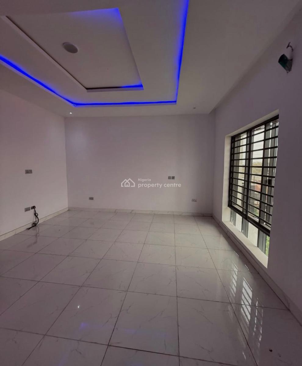 4 Bedroom Terrace Duplex, Chevron Right By Conservation, Lekki, Lagos, Terraced Duplex for Rent