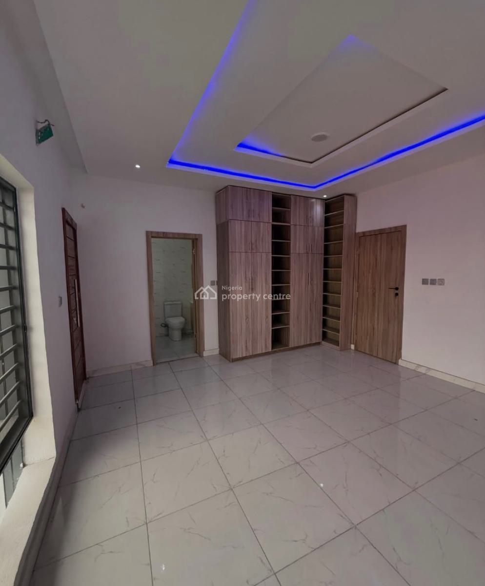 4 Bedroom Terrace Duplex, Chevron Right By Conservation, Lekki, Lagos, Terraced Duplex for Rent