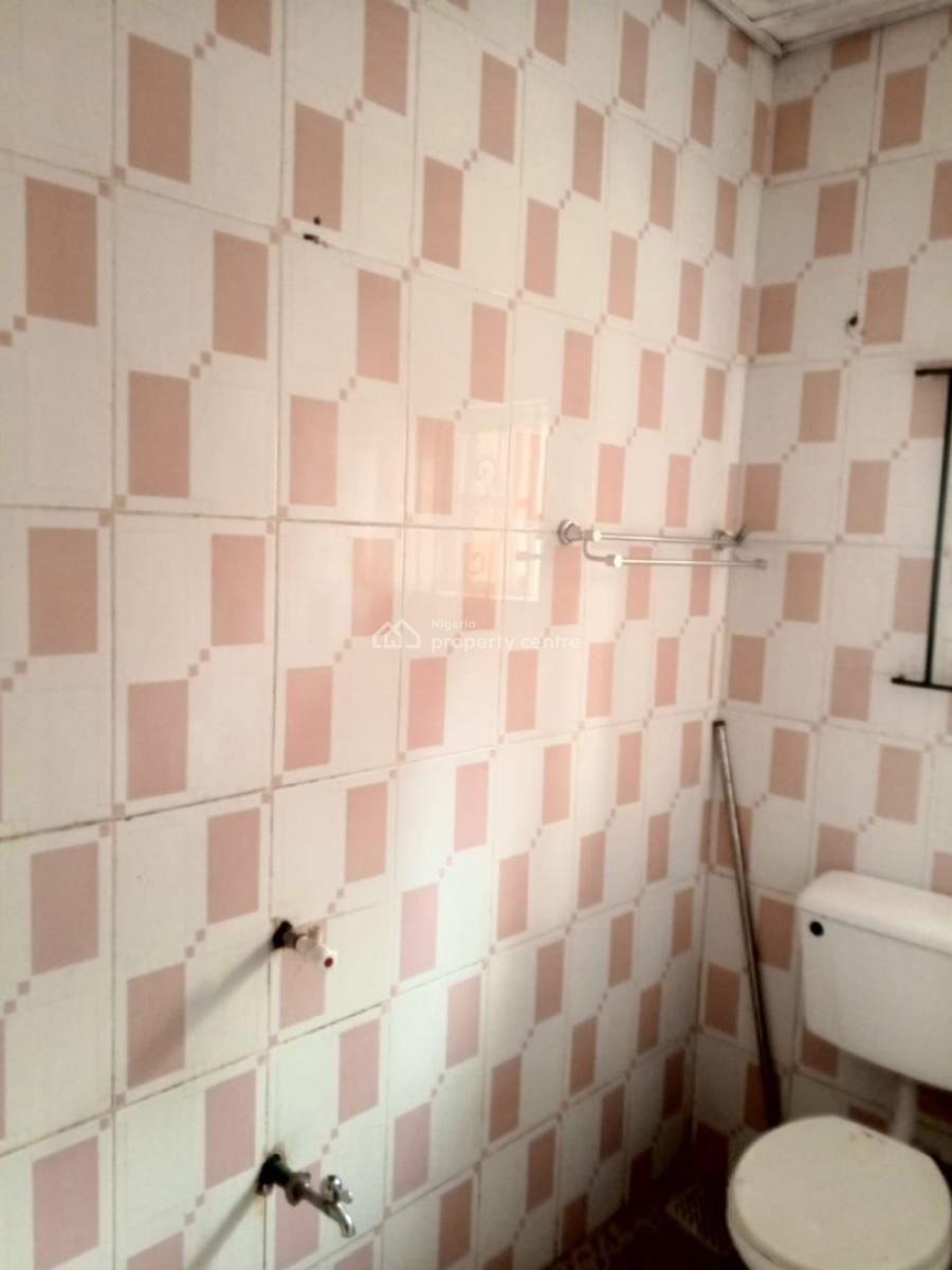 Lovely 2 Bedroom Apartment, Gra, Ogudu, Lagos, Flat / Apartment for Rent