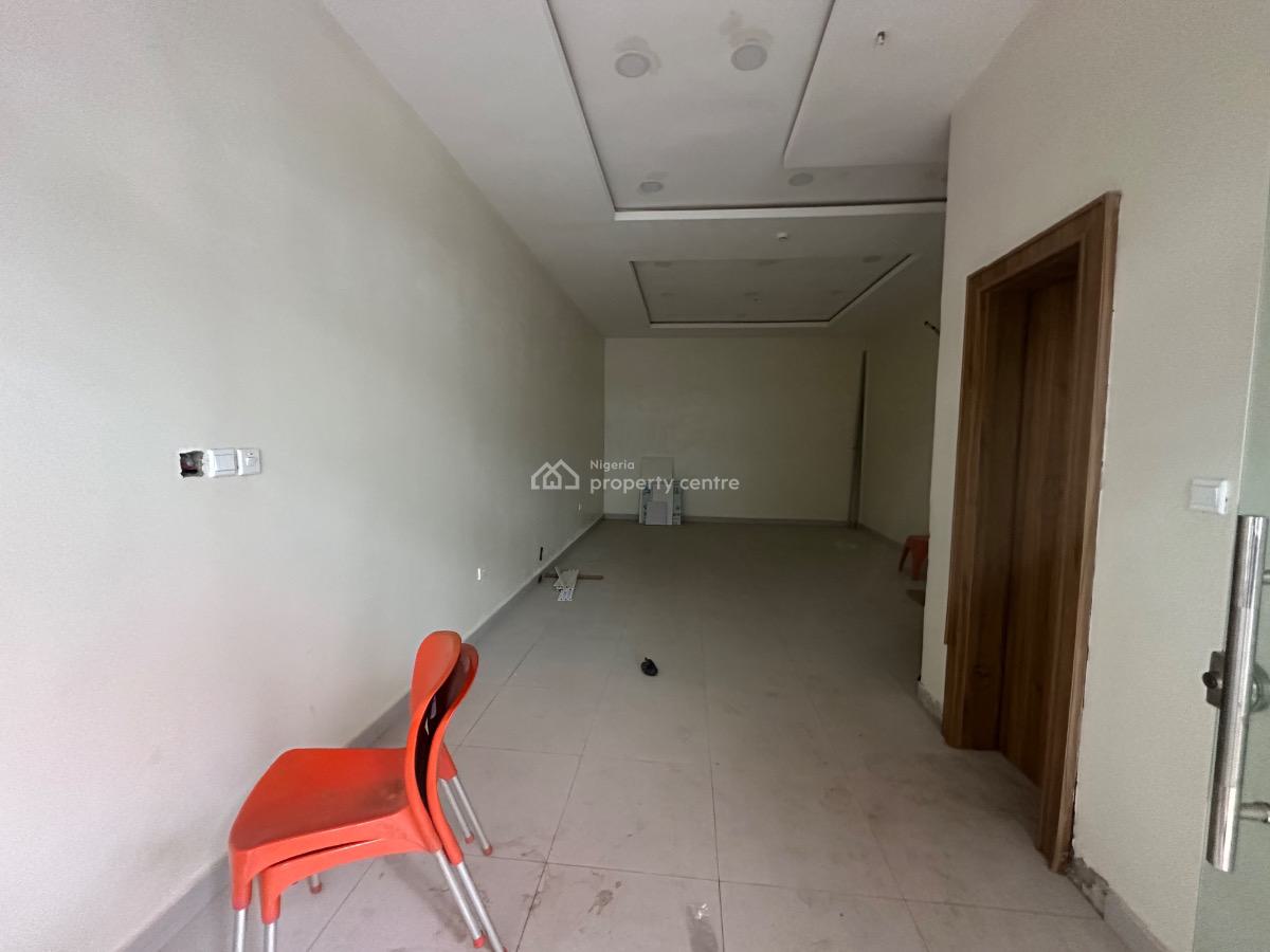 Shop Space, Wuse 2, Abuja, Plaza / Complex / Mall for Sale