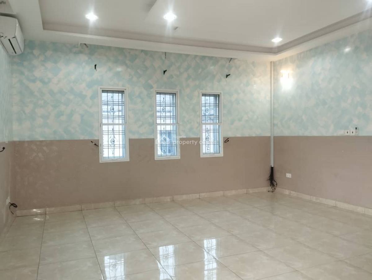 Well Renovated 4 Bedroom Semi Detached Duplex, Jahi, Abuja, Semi-detached Duplex for Rent