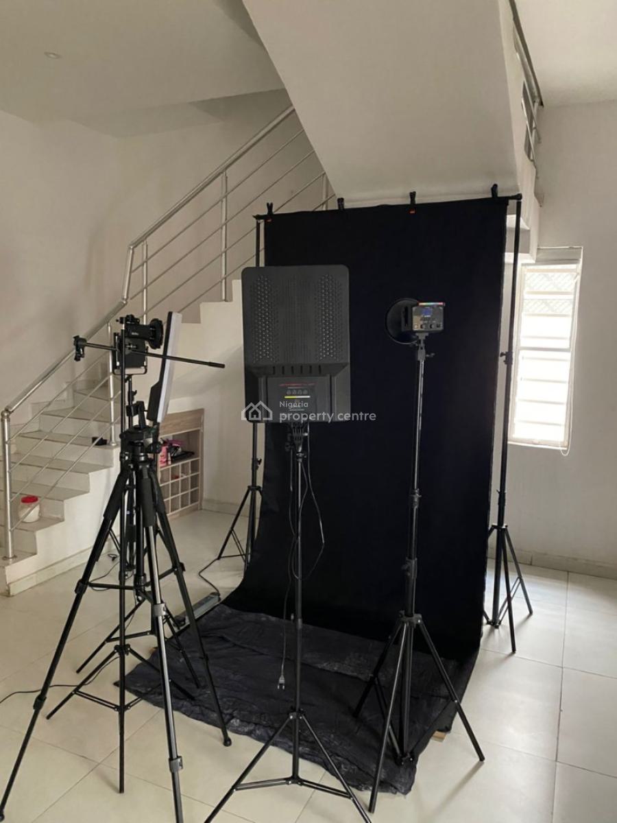 a Nice Room Self Contain in a Shared Apartment, Ikota G.r.a, Ikota, Lekki, Lagos, Self Contain (single Rooms) for Rent