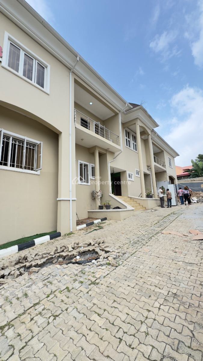 Standard 1 Bedroom Flat, 6th Avenue, Gwarinpa, Abuja, Flat / Apartment for Rent