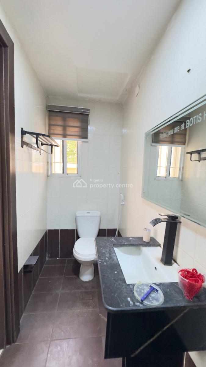 Standard 1 Bedroom Flat, 6th Avenue, Gwarinpa, Abuja, Flat / Apartment for Rent