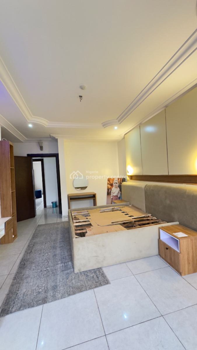 Newly Vacated Self Contain, 6th Avenue, Gwarinpa, Abuja, Flat / Apartment for Rent