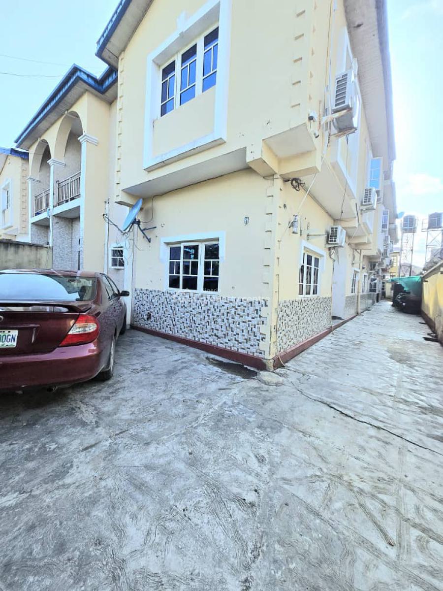 Extra-large 2 Rooms Office Space, Lekki Phase 1, Lekki, Lagos, Office Space for Rent