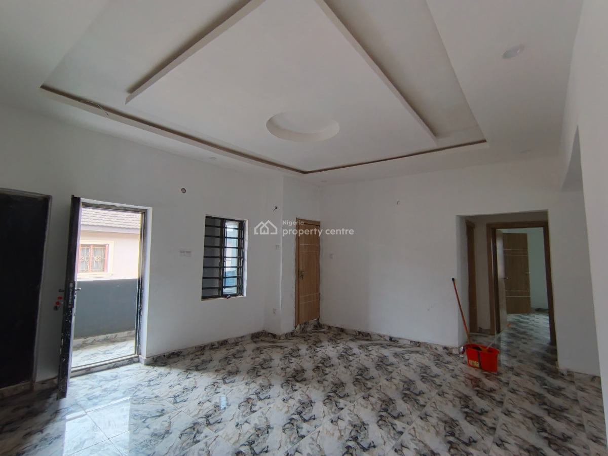 3 Bedroom Flat, Ebute Igbogbo Road, Ikorodu, Lagos, Flat / Apartment for Rent