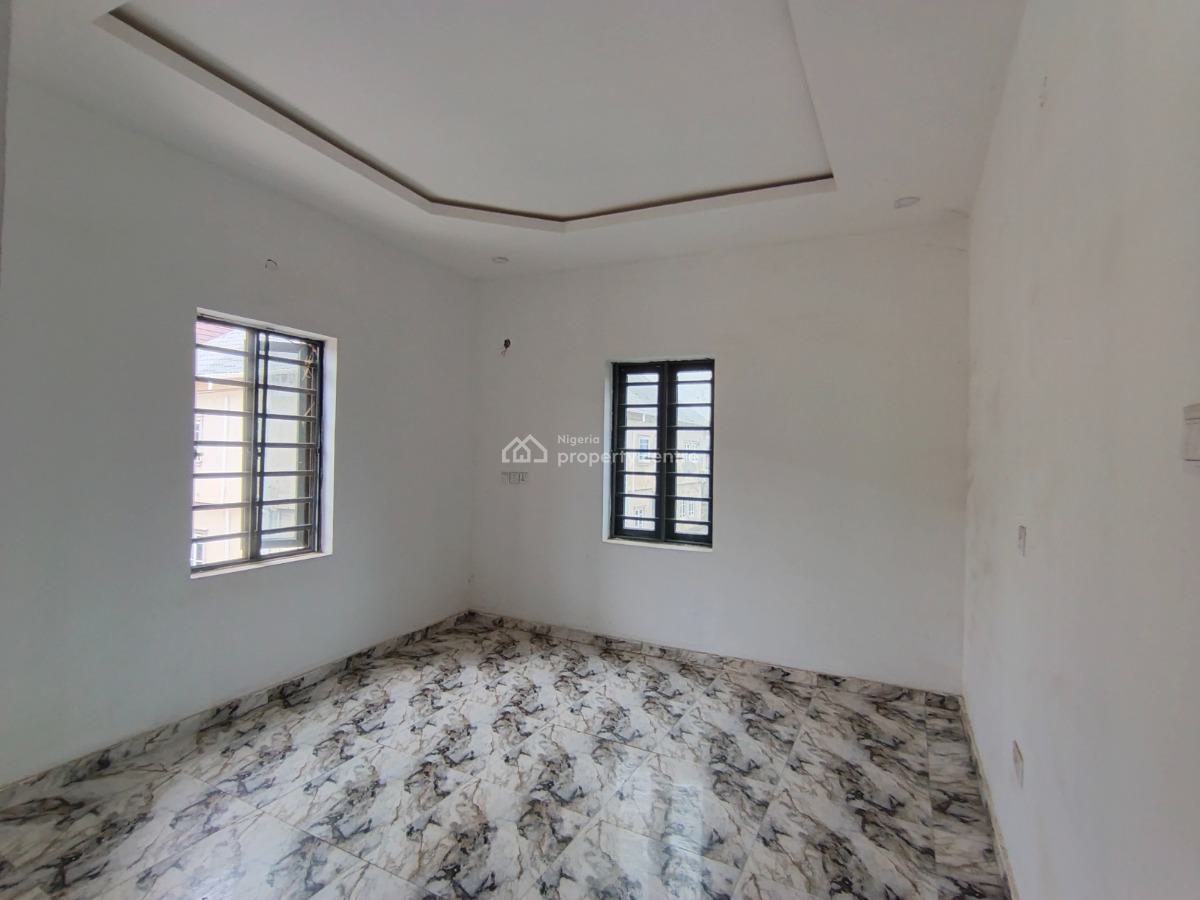 3 Bedroom Flat, Ebute Igbogbo Road, Ikorodu, Lagos, Flat / Apartment for Rent