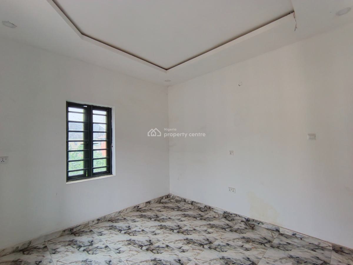 3 Bedroom Flat, Ebute Igbogbo Road, Ikorodu, Lagos, Flat / Apartment for Rent