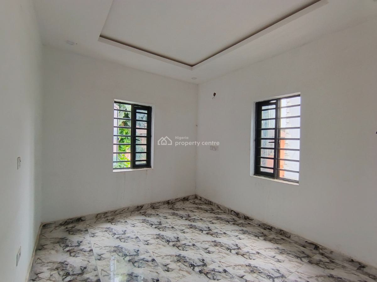 3 Bedroom Flat, Ebute Igbogbo Road, Ikorodu, Lagos, Flat / Apartment for Rent
