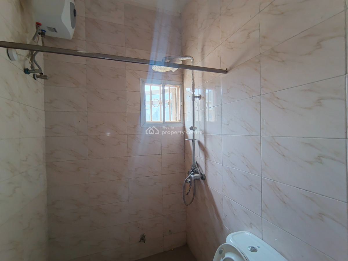 2 Bedroom Flat, Ebute Igbogbo Road, Ikorodu, Lagos, Flat / Apartment for Rent