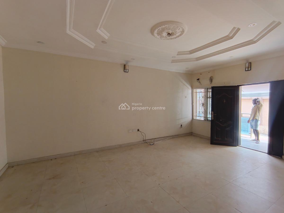 2 Bedroom Flat, Ebute Igbogbo Road, Ikorodu, Lagos, Flat / Apartment for Rent