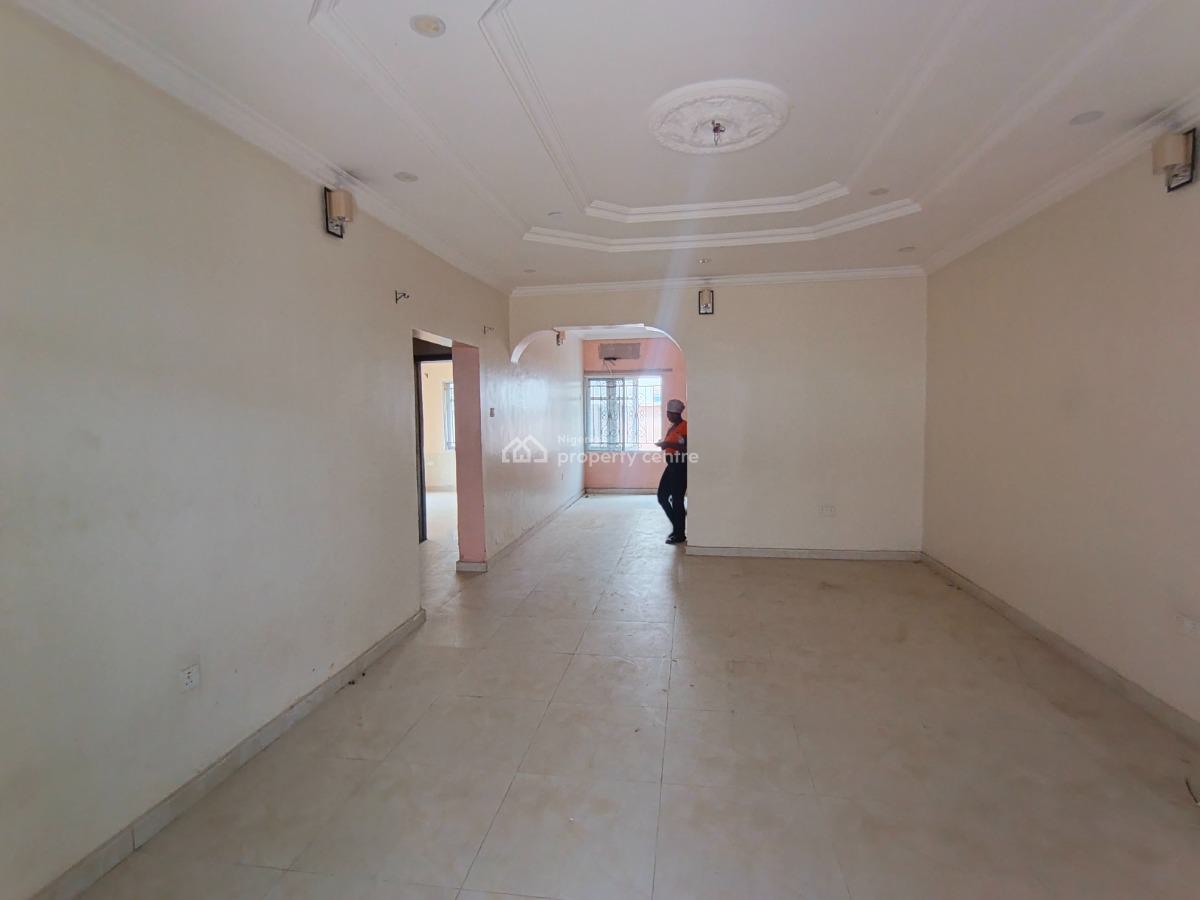 2 Bedroom Flat, Ebute Igbogbo Road, Ikorodu, Lagos, Flat / Apartment for Rent