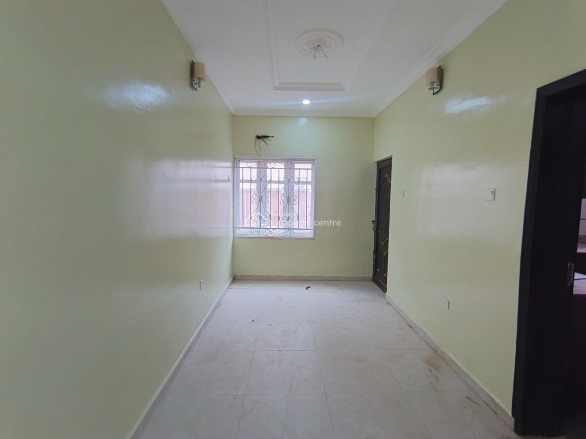 2 Bedrooms Flat, Ebute - Igbogbo Road, Ikorodu, Lagos, Flat / Apartment for Rent