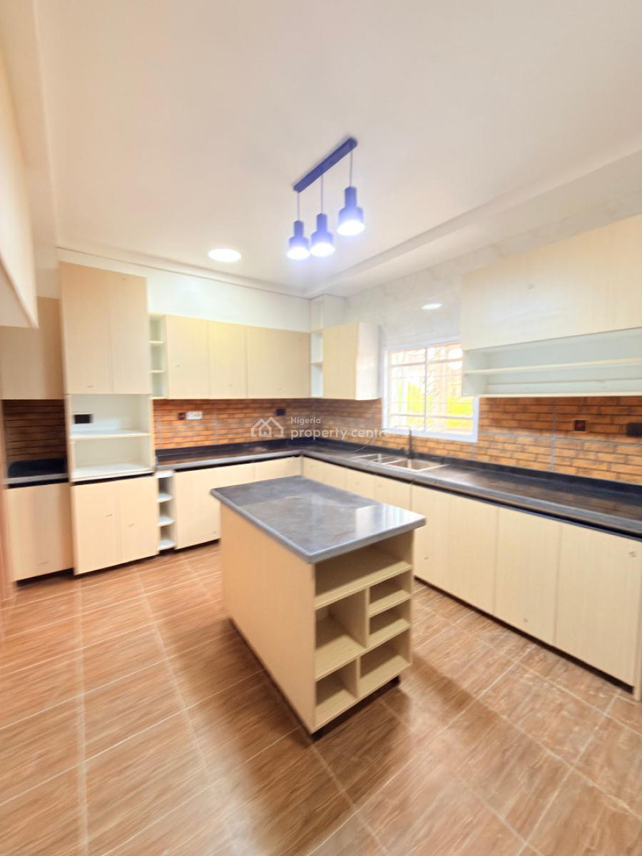4 Bedroom Terrace Duplex with 1 Room Bq, Dawaki, Gwarinpa, Abuja, Terraced Duplex for Rent