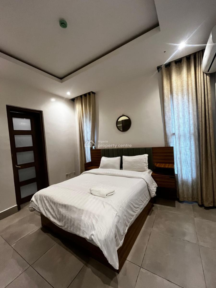 Luxury Fully Furnished 2 Bedroom Apartment with Pool & Gym, Off Admiralty Way, Lekki Phase 1, Lekki, Lagos, Flat / Apartment for Rent
