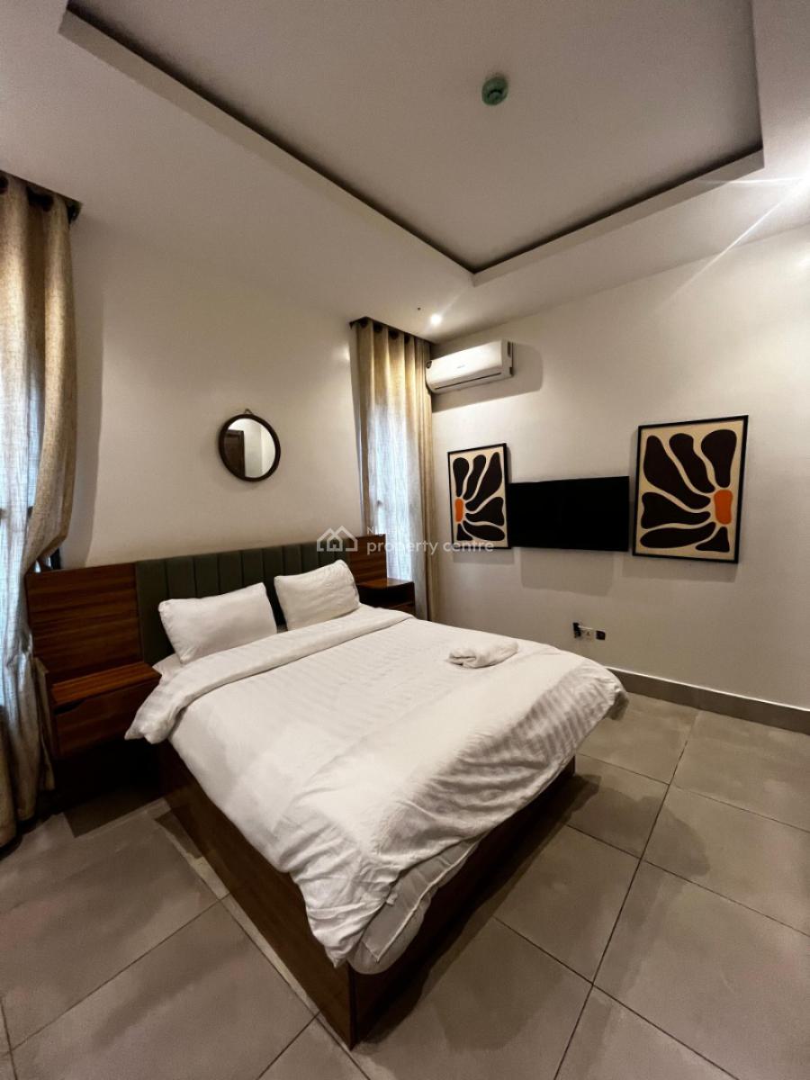 Luxury Fully Furnished 2 Bedroom Apartment with Pool & Gym, Off Admiralty Way, Lekki Phase 1, Lekki, Lagos, Flat / Apartment for Rent