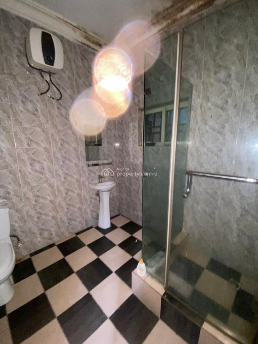 Dashing 2 Bedroom Apartment, Agungi, Lekki, Lagos, Flat / Apartment for Rent