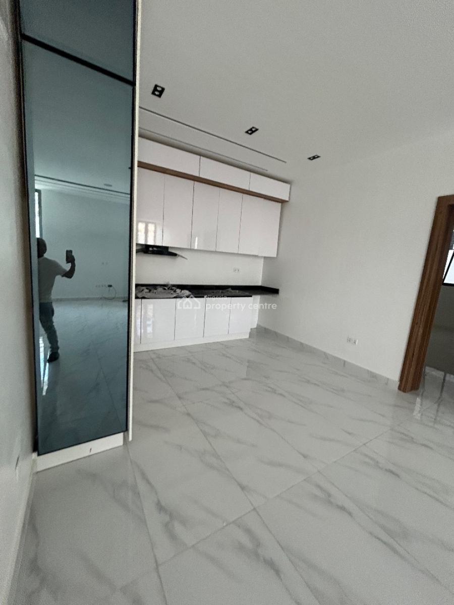 Newly and Luxury Built 1 Bedroom Apartment, Lekki Right, Lekki Phase 1, Lekki, Lagos, Mini Flat (room and Parlour) for Sale