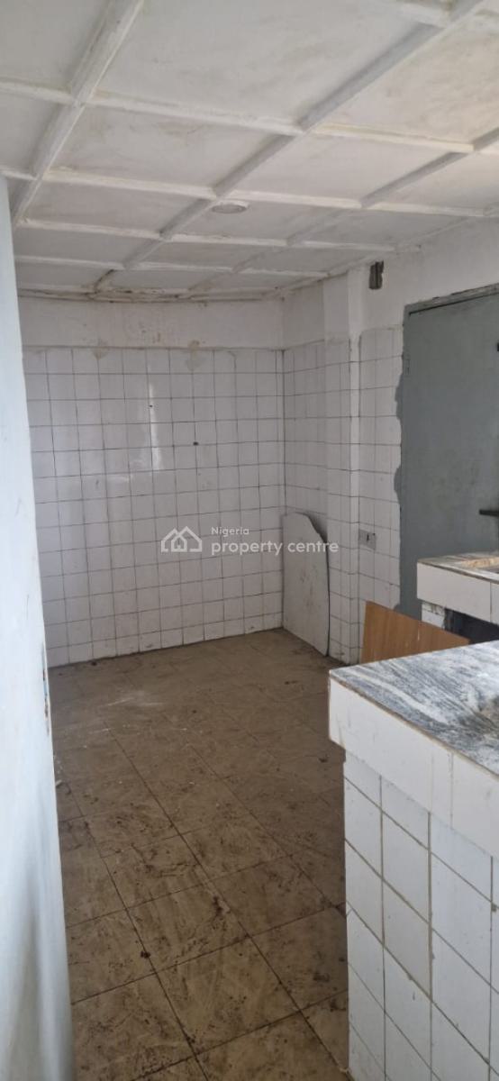 Lovely Two 2 Bedroom Flat, Off Akilo Road, Ogba, Ikeja, Lagos, Flat / Apartment for Rent