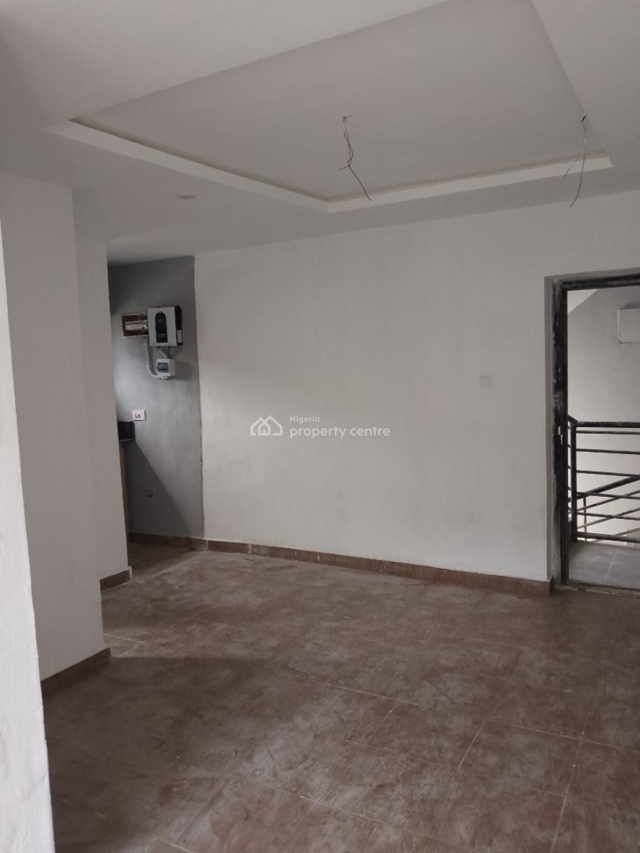 Massive Mini Flat Upstairs with Solar, Destiny Homes Estate, Abijo, Sangotedo, Ajah, Lagos, Mini Flat (room and Parlour) for Rent