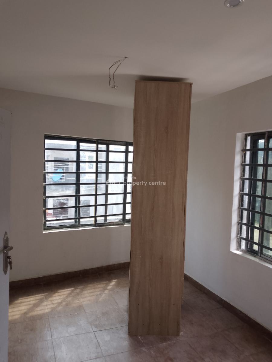 Massive Mini Flat Upstairs with Solar, Destiny Homes Estate, Abijo, Sangotedo, Ajah, Lagos, Mini Flat (room and Parlour) for Rent