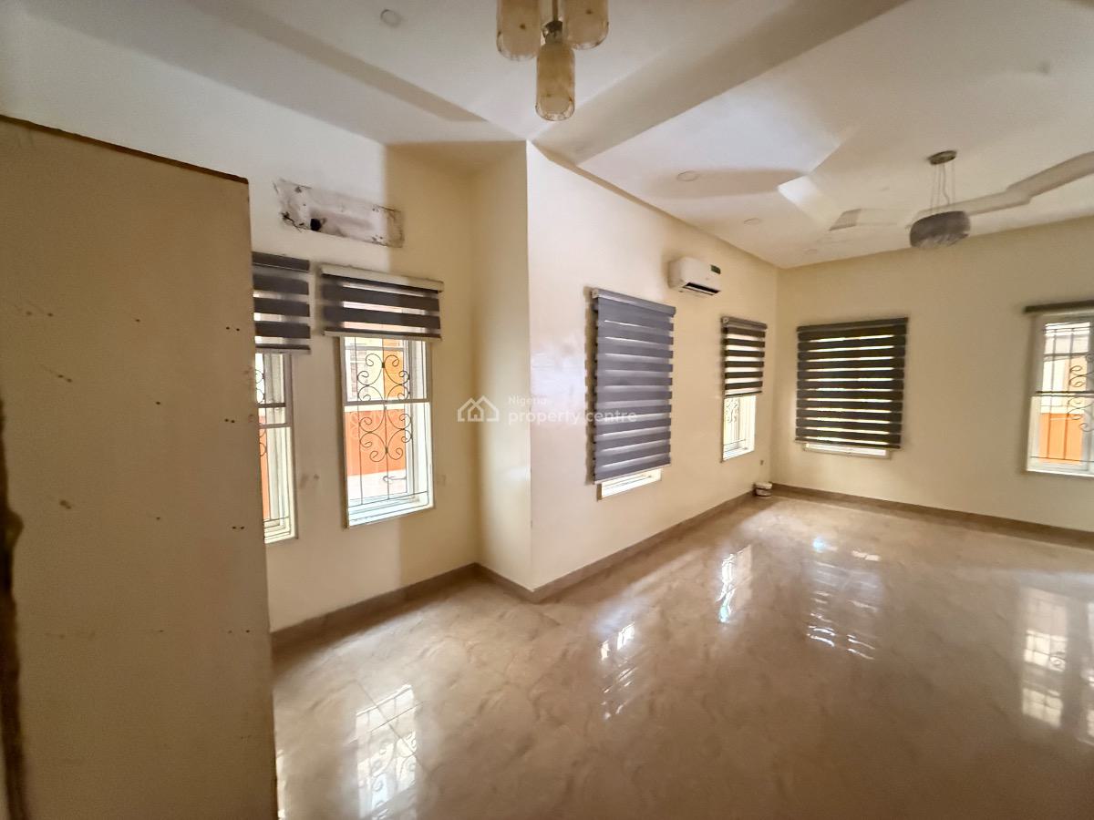 Premium Spacious Studio Flat, Chevron Drive, Lekki, Lagos, Flat / Apartment for Rent