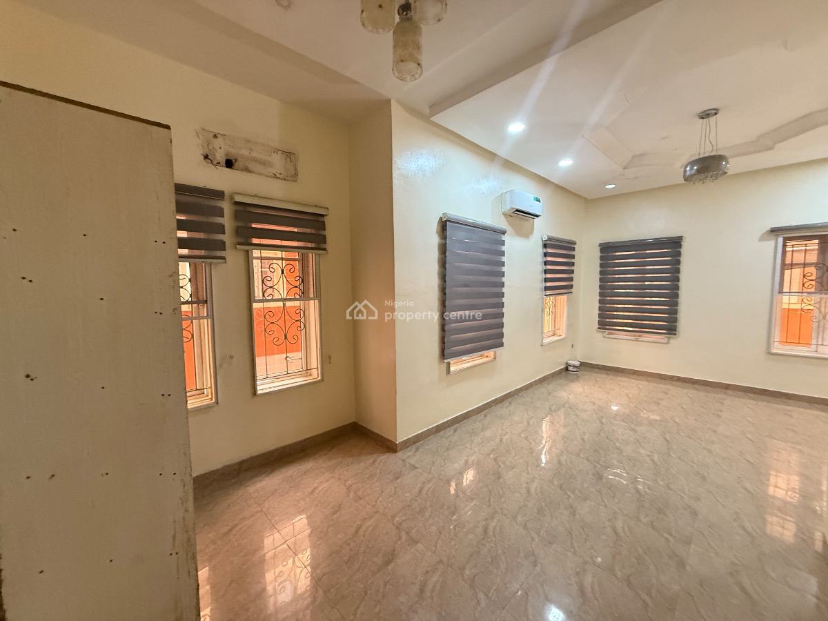 Premium Spacious Studio Flat, Chevron Drive, Lekki, Lagos, Flat / Apartment for Rent