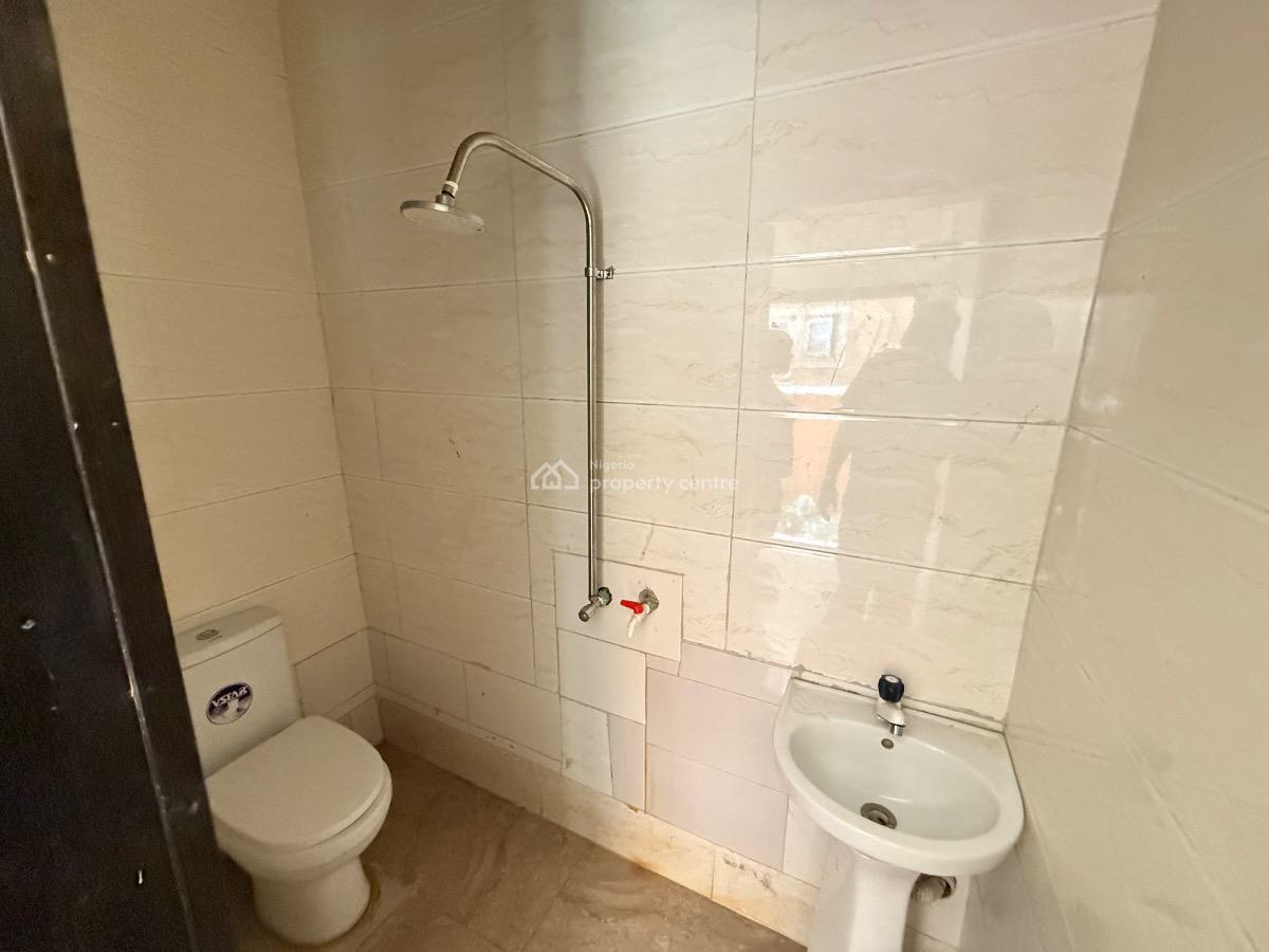 Premium Spacious Studio Flat, Chevron Drive, Lekki, Lagos, Flat / Apartment for Rent