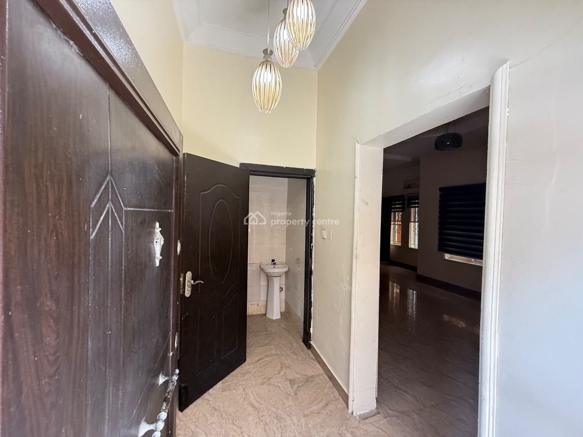 Premium Spacious Studio Flat, Chevron Drive, Lekki, Lagos, Flat / Apartment for Rent
