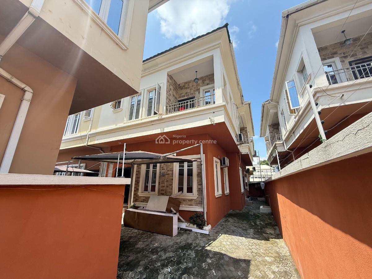 Premium Spacious Studio Flat, Chevron Drive, Lekki, Lagos, Flat / Apartment for Rent