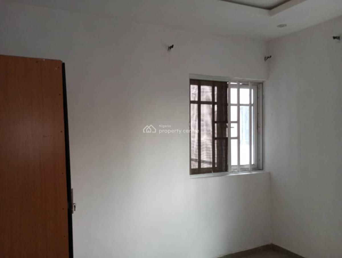 Newly Renovated 3 Bedroom Flat, Off Iju Toad, Iju-ishaga, Agege, Lagos, Flat / Apartment for Rent