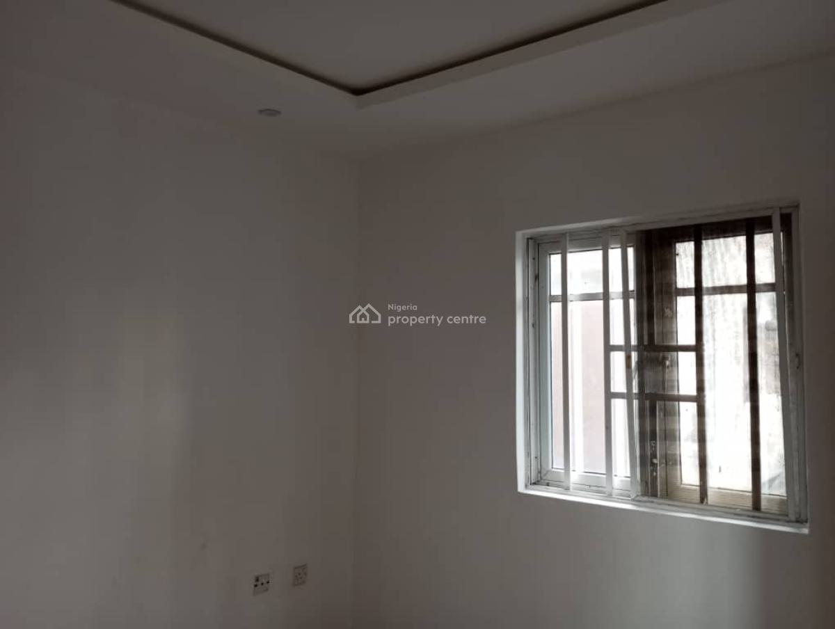 Newly Renovated 3 Bedroom Flat, Off Iju Toad, Iju-ishaga, Agege, Lagos, Flat / Apartment for Rent