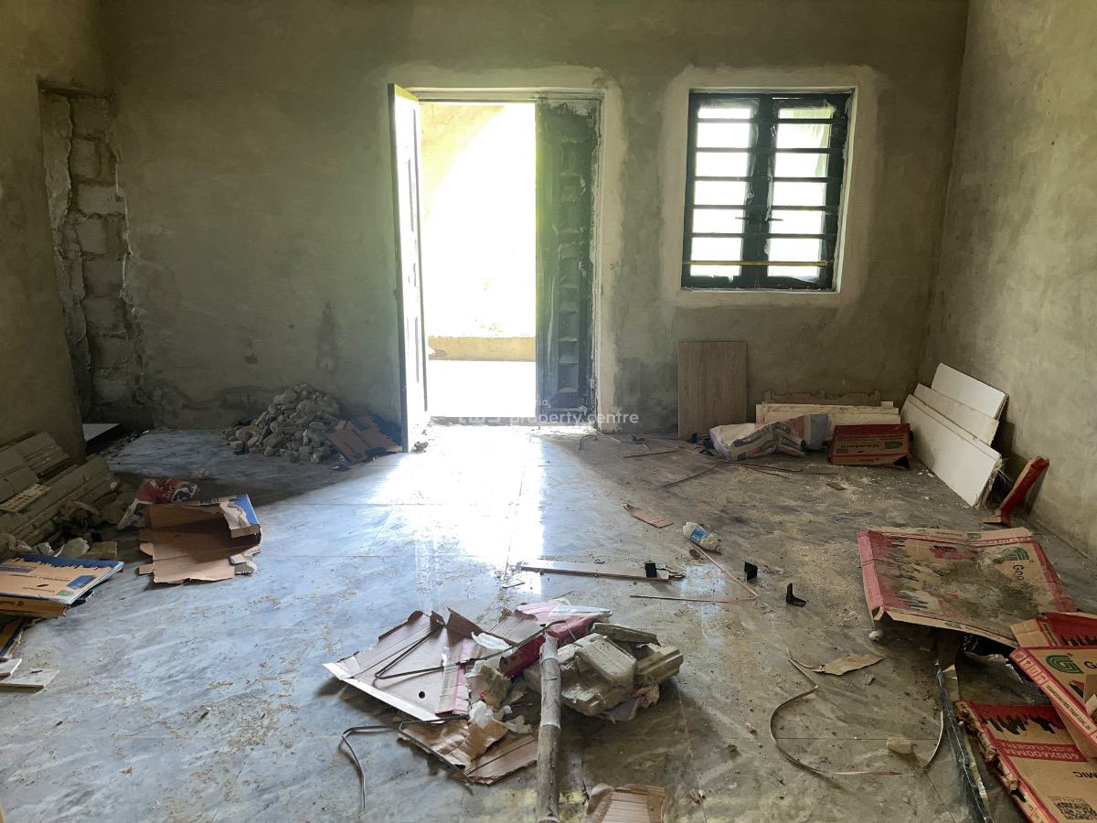 Spacious Miniflat Very Close to The Road, Peaceland Estate Pero Bustop, Ogombo, Ajah, Lagos, Mini Flat (room and Parlour) for Rent