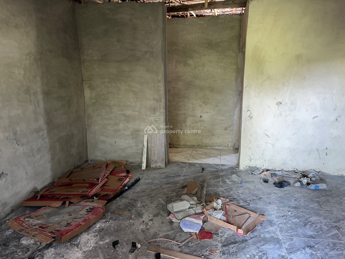 Spacious Miniflat Very Close to The Road, Peaceland Estate Pero Bustop, Ogombo, Ajah, Lagos, Mini Flat (room and Parlour) for Rent