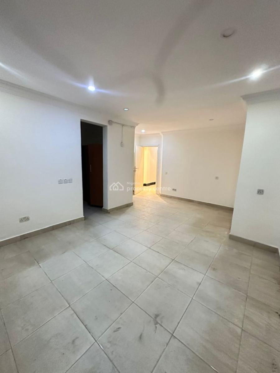 Luxury 2 Bedroom Apartment (upstairs), Off Fola Osibo, Lekki Phase 1, Lekki, Lagos, Flat / Apartment for Rent